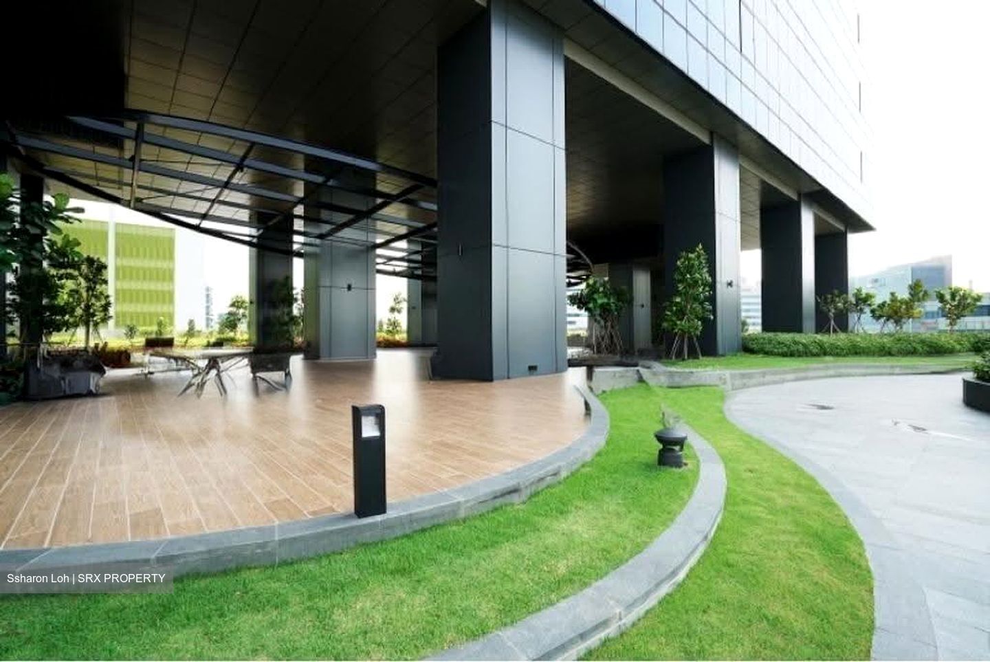 Vision Exchange (D22), Office #613703131